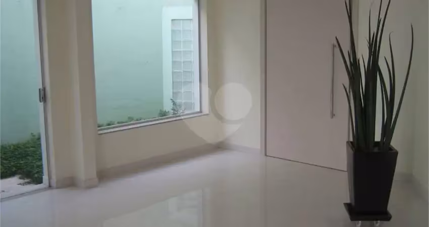Sobrado à venda em Indianópolis - SP