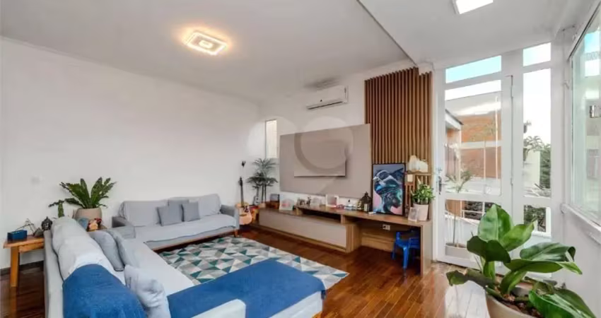 Casa com 3 quartos à venda na Rua Tingui, Morumbi, São Paulo