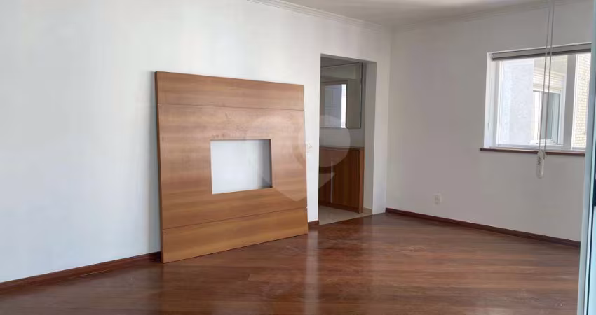 Apartamento com 3 quartos à venda ou para locação em Campo Belo - SP