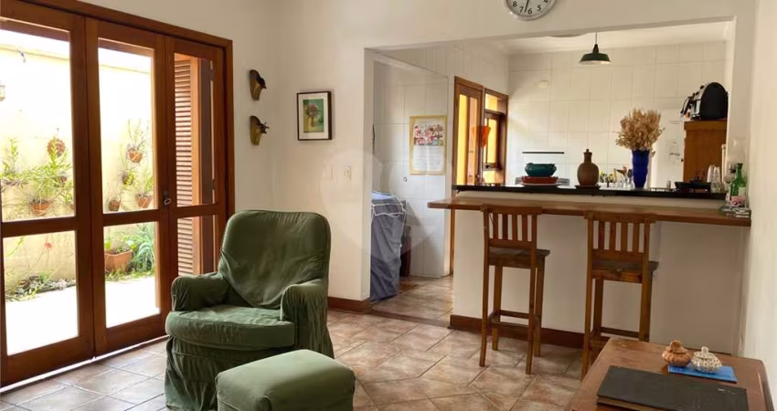 Casa com 2 quartos à venda em Aclimação - SP