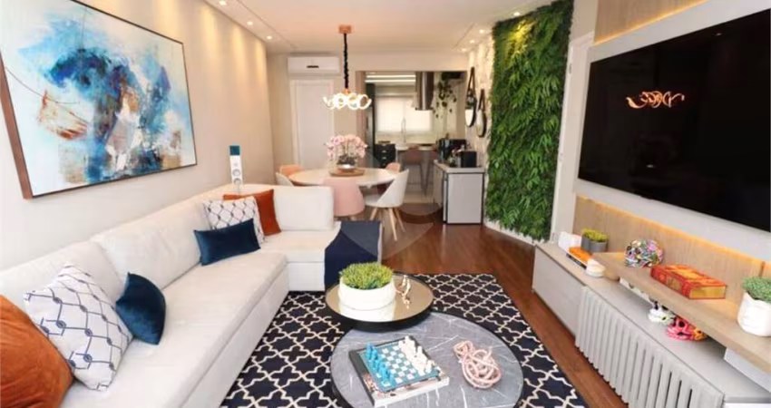 Apartamento com 3 quartos à venda em Campo Belo - SP