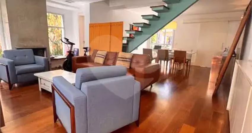 Casa com 3 quartos à venda na Motuca, Aclimação, São Paulo