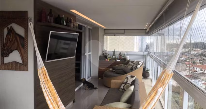 Apartamento com 3 quartos à venda em Vila Firmiano Pinto - SP
