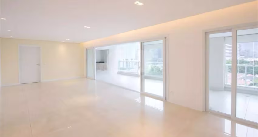 Apartamento com 3 quartos à venda em Santo Amaro - SP