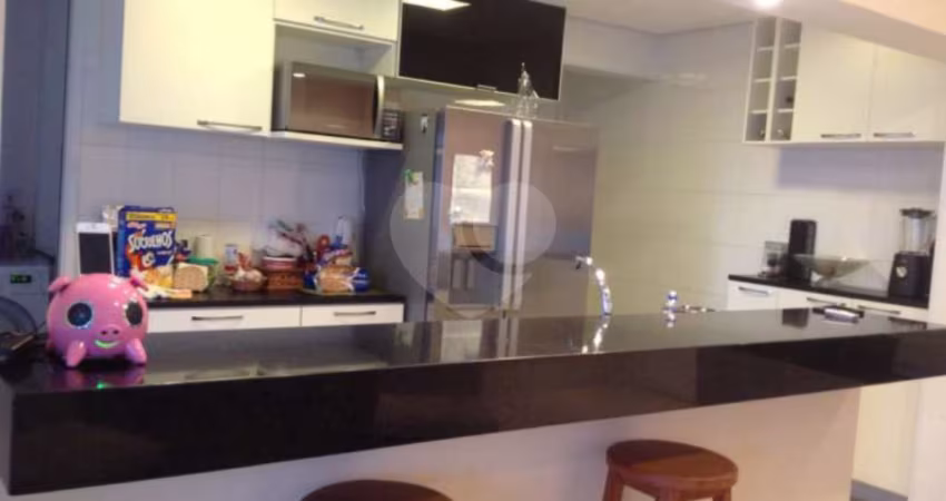 Apartamento com 3 quartos à venda em Vila Gumercindo - SP