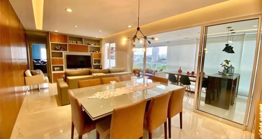 Apartamento com 3 quartos à venda em Vila Anastácio - SP