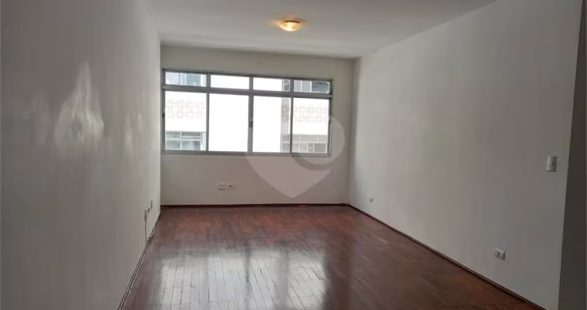 Apartamento com 3 quartos à venda em Bela Vista - SP