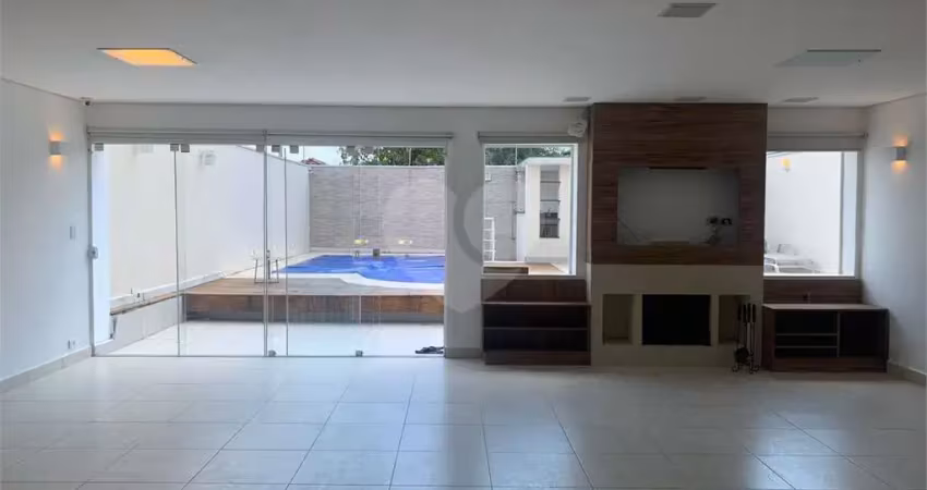 Casa com 4 quartos à venda na Rua das Hortênsias, Mirandópolis, São Paulo