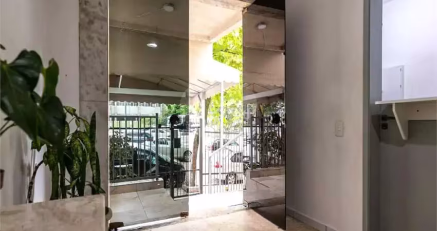 Apartamento com 2 quartos à venda na Avenida Moreira Guimarães, Moema, São Paulo