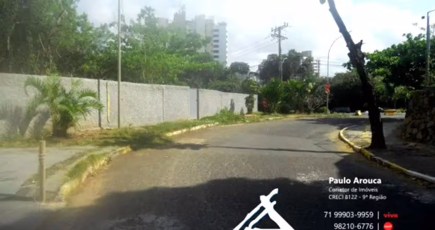 Terreno à venda na Rua Bicuíba, Patamares, Salvador