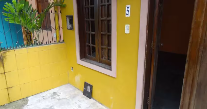 Casa com 3 quartos à venda na Ladeira dos Galés, Matatu, Salvador
