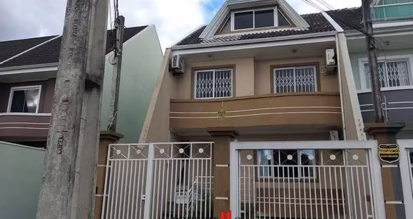 Casa com 3 quartos à venda na Rua Padre Dehon, 619, Hauer, Curitiba