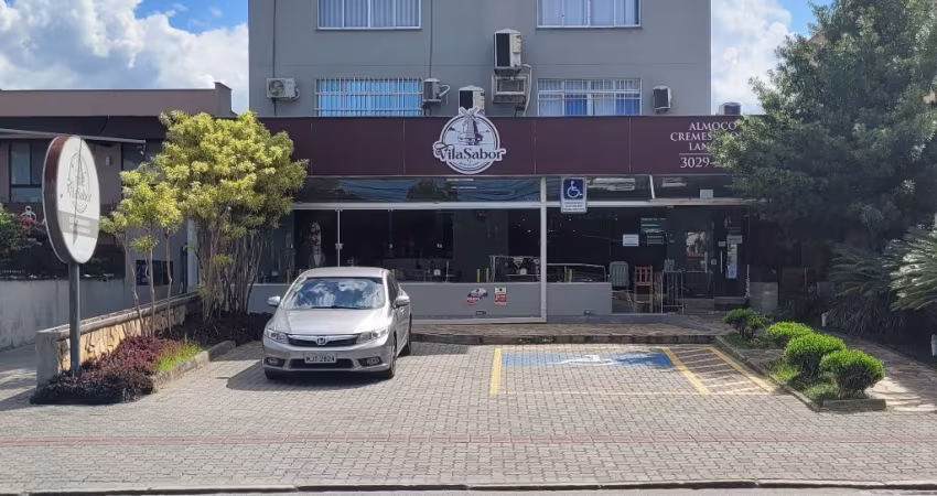 Sala 80m2 entre as ruas João Colin e e Blumenau no América