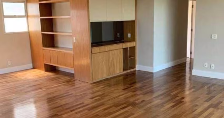 Apartamento à venda no Edifício M.O.R.E