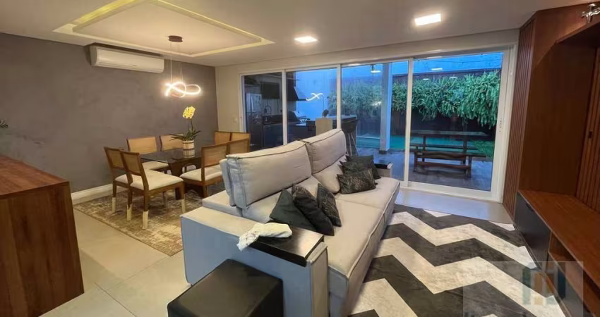 Casa com 3 dormitórios à venda, 180 m² por R$ 1.930.000 - Tamboré 04 - Santana de Parnaíba/SP