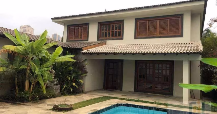 Casa à venda no Residencial Alphaville 01