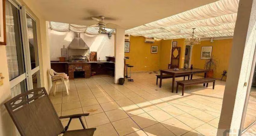 Casa com 4 dormitórios à venda, 330 m² por R$ 2.550.000,00 - Tamboré 05 - Santana de Parnaíba/SP
