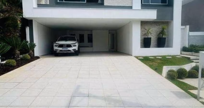 Casa mobiliada para locação no Residencial Alphaville 4