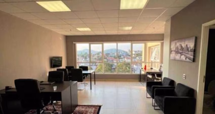 Sala comercial mobiliada à venda no Alpha Square