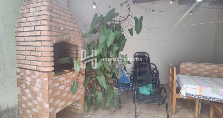 Sobrado à venda com 03 dormitórios, 02 vagas no Bairro Santa Maria - Santo André!