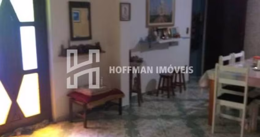CASA COM ÓTIMA LOCALIZAÇÃO