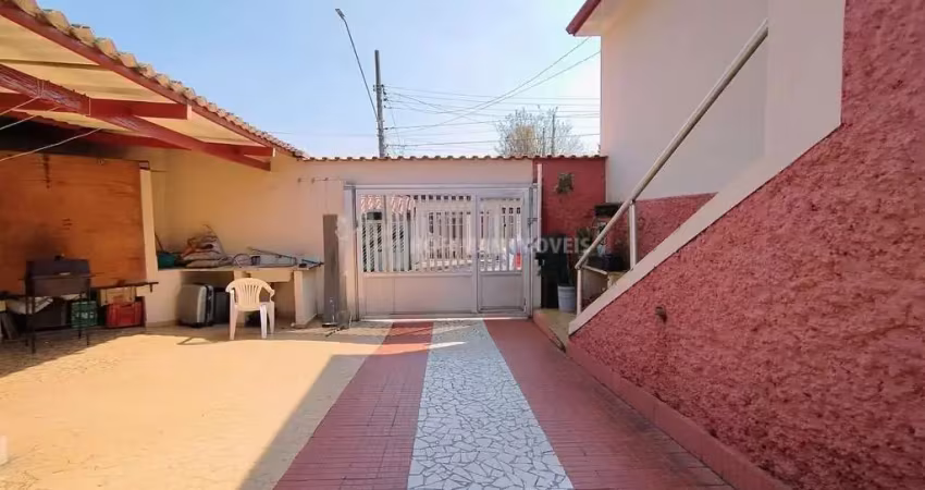 Casa com 2 quartos para alugar na Rua Tenente Antônio João, --, Cerâmica, São Caetano do Sul