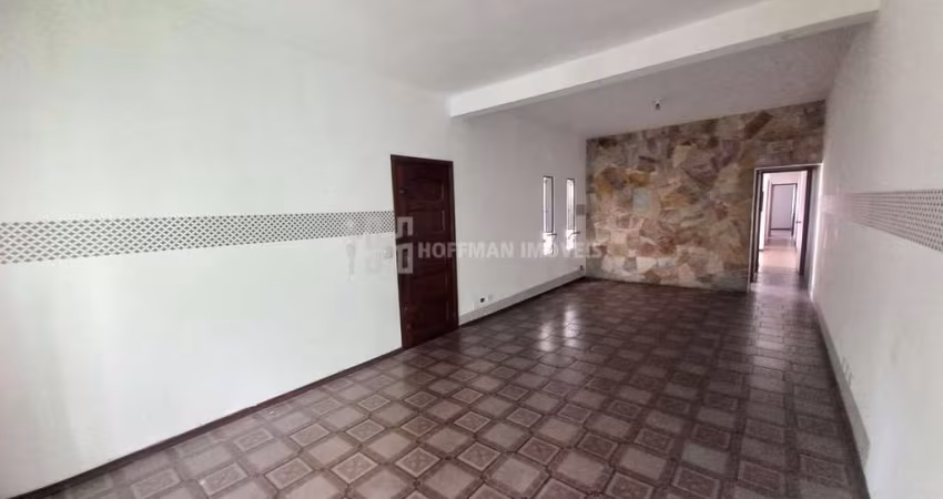 Casa no Centro com 3 quartos e vaga de garagem
