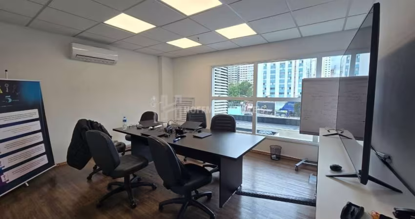 Sala comercial de 46m² com banheiro e vaga à venda no Centro de São Caetano do Sul
