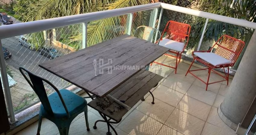 Apartamento amplo com 2 suites, closet, 3 vagas de garagem no Campestre Santo Andre.