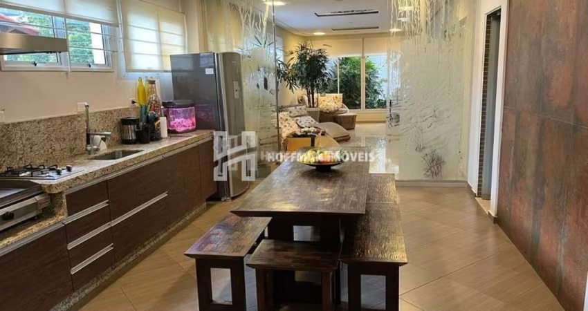Linda casa térrea com 3 dormitórios sendo 3 suítes localizada no bairro Santa Paula