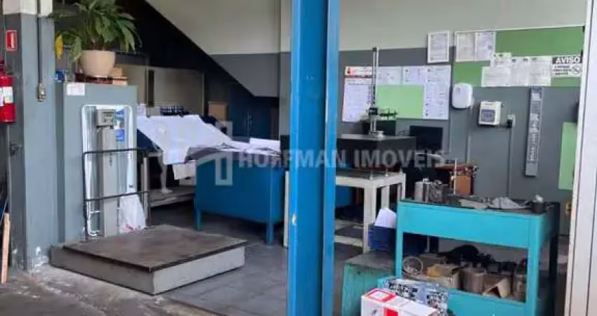 Barracão / Galpão / Depósito com 5 salas para alugar na Rua Senador Vergueiro, --, Centro, São Caetano do Sul