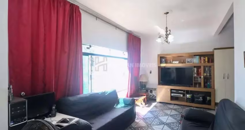 Casa assobradada à venda no bairro barcelona com 02 dormitórios, 01 suíte, 05 vagas!