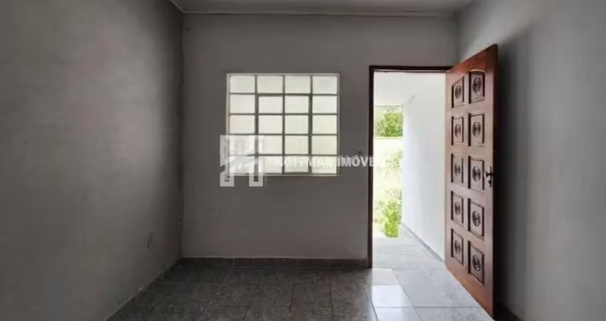 Casa térrea à venda com 03 dormitórios e 01 vaga no bairro barcelona