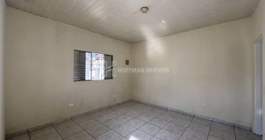 Casa para locação 2 quartos, sala, cozinha e banheiro 2 vagas de garagem