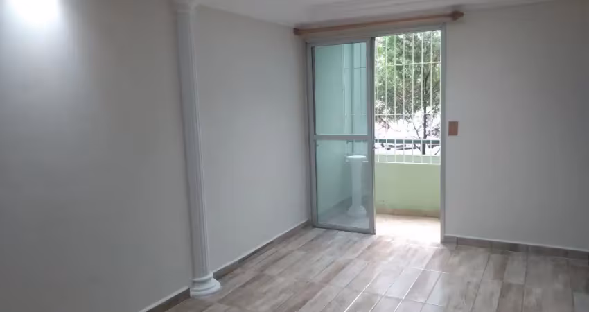 Apartamento à Venda com 2 Quartos e WC no Parque São Vicente, Mauá, SP