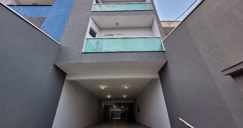 Apartamento à Venda com 2 Quartos e 2 WC's na Vila Pires, Santo André, SP
