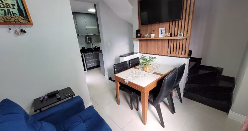 Sobrado à Venda com 2 Quartos e 3 WC's na Vila Assunção, Santo André, SP
