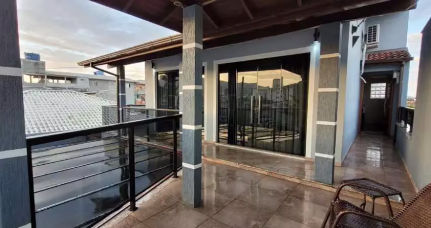 Casa para Venda em Palhoça, Jardim Eldorado, 4 dormitórios, 2 suítes, 2 banheiros, 2 vagas