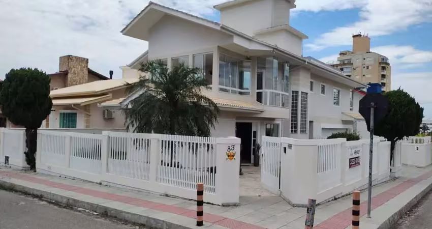 Casa para venda em palhoça, pagani, 4 dormitórios, 3 suítes, 5 banheiros, 6 vagas