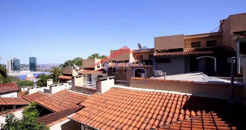 Casa em condomínio fechado com 3 quartos à venda na Avenida Cai, 303, Cristal, Porto Alegre