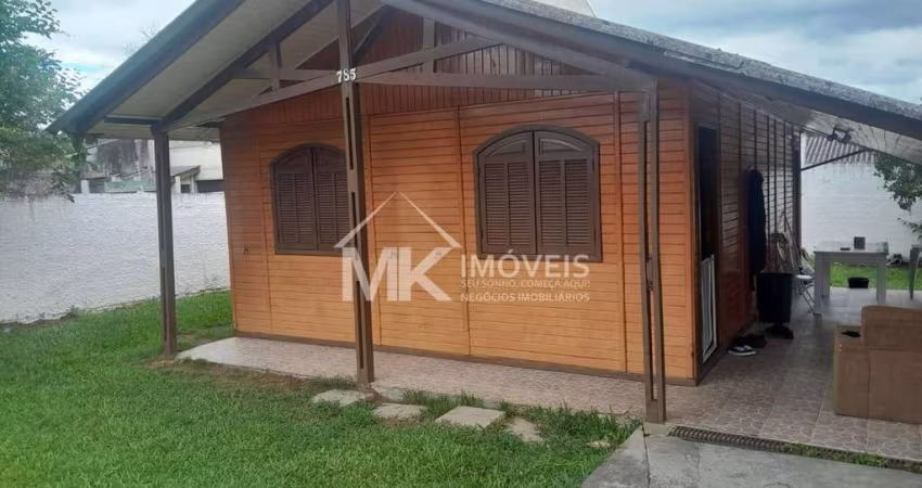 Casa com 2 quartos, Centro - Piraquara