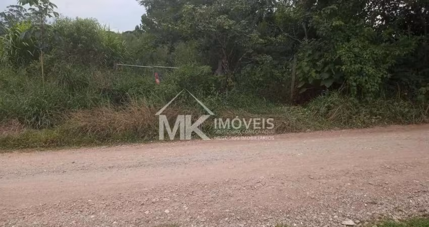 Lote/Terreno com 1.730m², Vila Franca - Piraquara