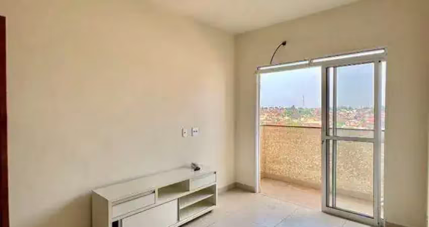 APARTAMENTO À VENDA