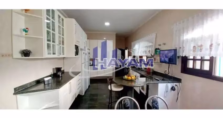 Linda casa sobrado na vila oliveira para venda ou locação! - m692