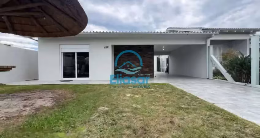 Casa com 3 quartos à venda na Zona Nova, Tramandaí 