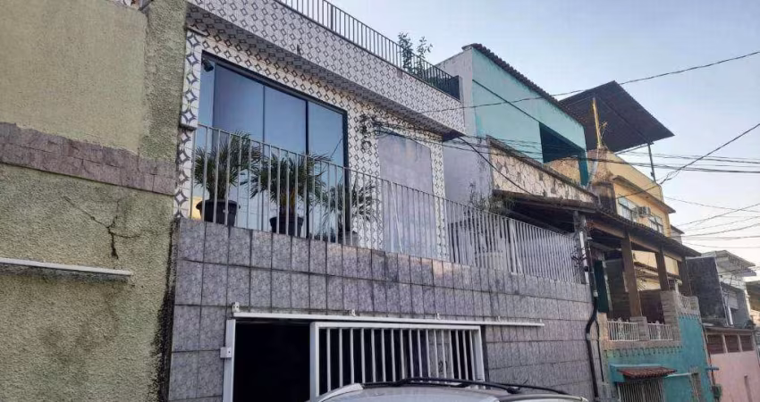 Casa com 2 quartos à venda, 90 m² por R$ 380.000 - Vila Valqueire - Rio de Janeiro/RJ