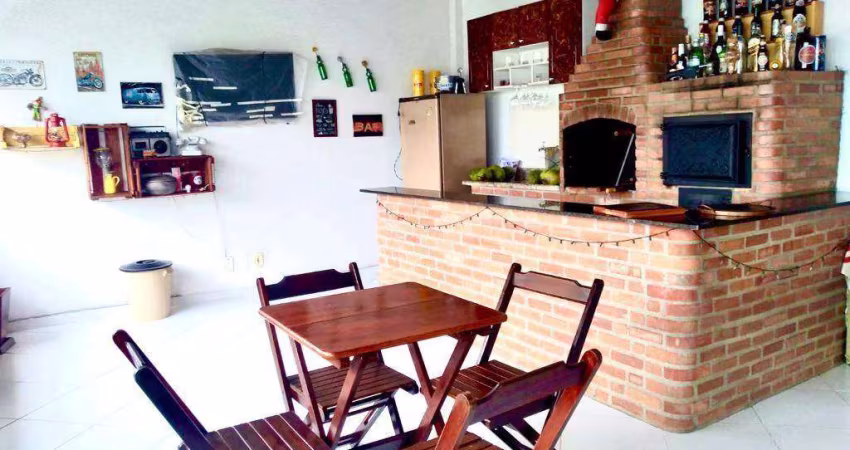 Casa com 3 dormitórios à venda, 468 m² por R$ 750.000,00 - Vila Valqueire - Rio de Janeiro/RJ