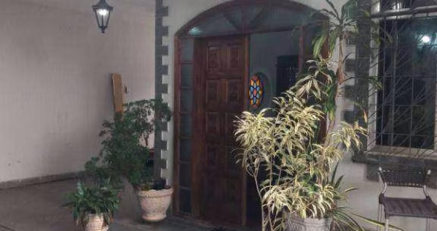 Casa com 3 dormitórios à venda, 286 m² por R$ 990.000,00 - Vila Valqueire - Rio de Janeiro/RJ