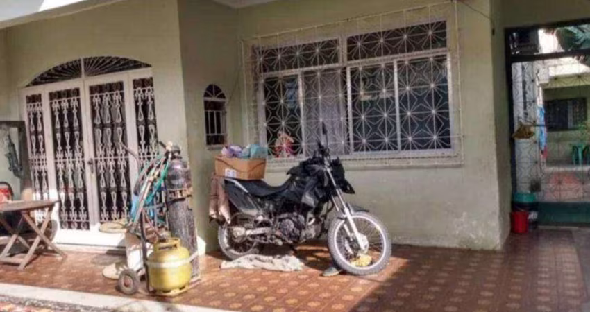 Casa com 3 dormitórios à venda, 119 m² por R$ 590.000,00 - Bento Ribeiro - Rio de Janeiro/RJ