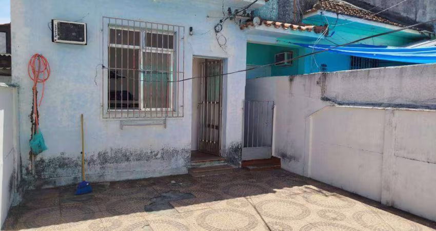 Casa com 2 dormitórios à venda, 70 m² por R$ 195.000,00 - Bento Ribeiro - Rio de Janeiro/RJ